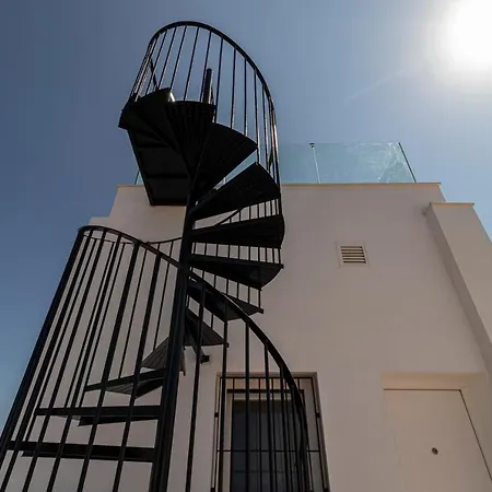 Allo San Roque Bajo B- Rooftop Community Terrace - *